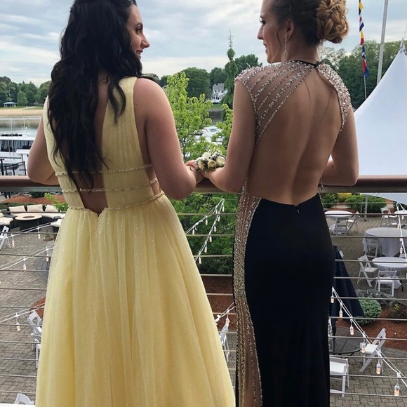 Black and silver jovani prom dress - Picture 3 of 5